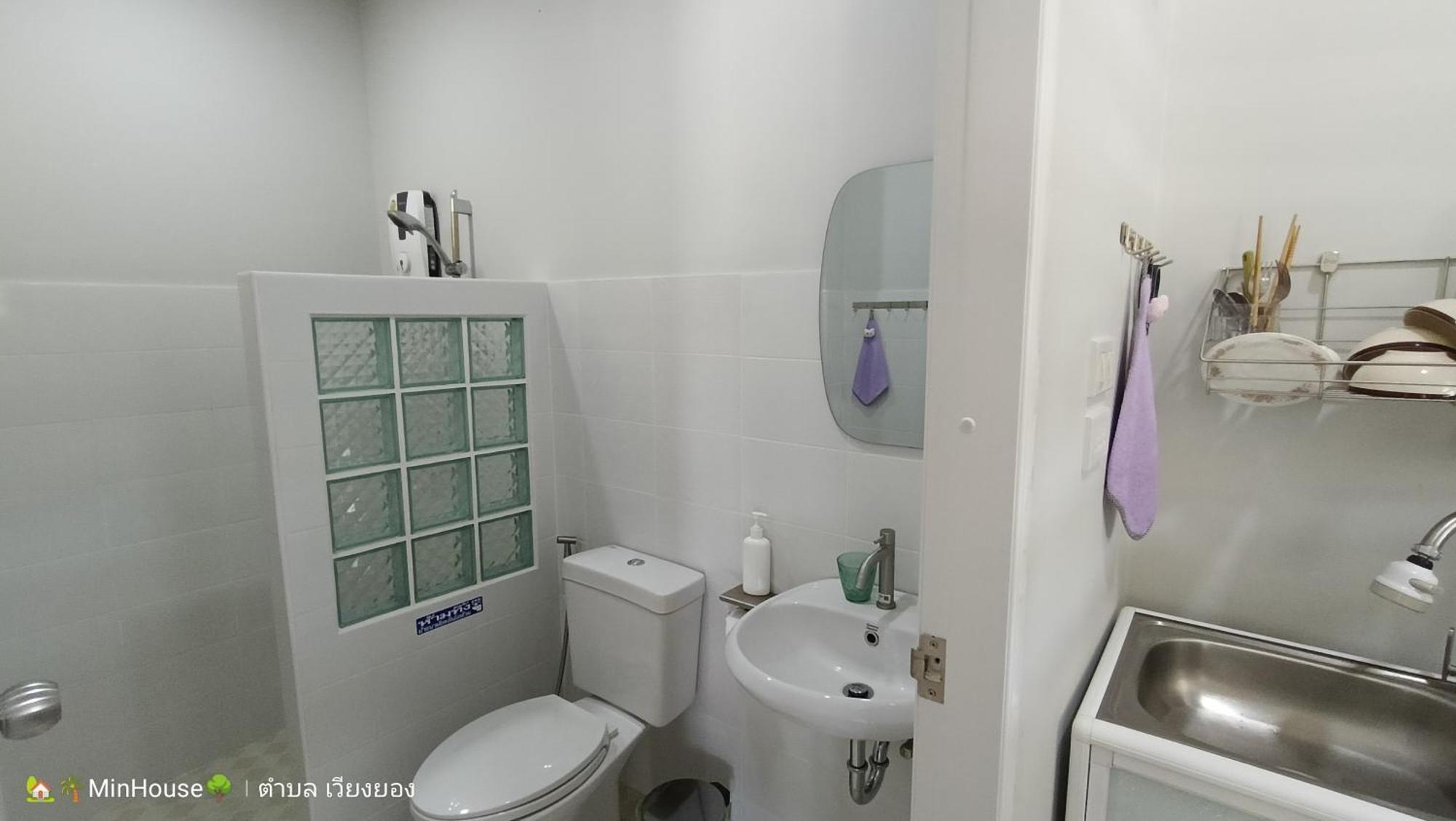 Min House Hotel ลำพูน ภายนอก รูปภาพ
